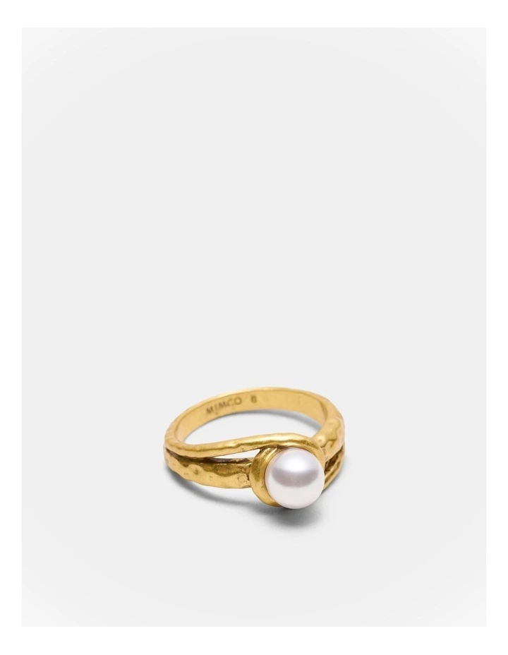 Forge Pearl Ring in Gold image 1