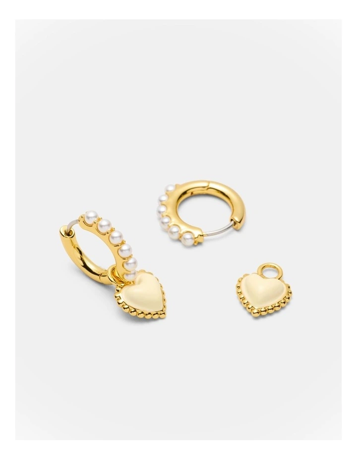 En Pointe Hoop Earrings in Buttermilk image 3