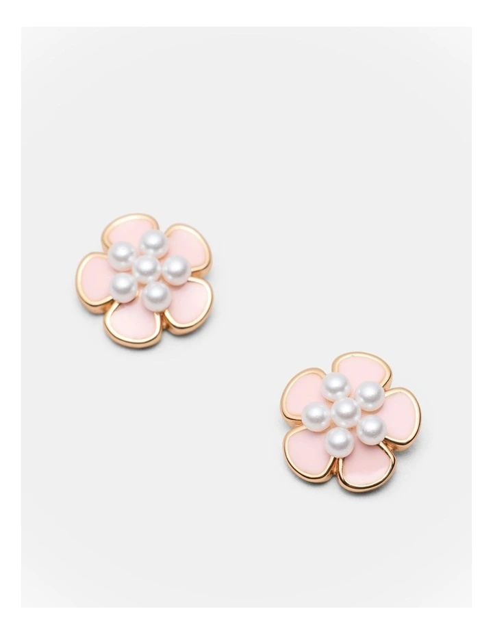 La Fleur Stud Earrings in Petal image 3