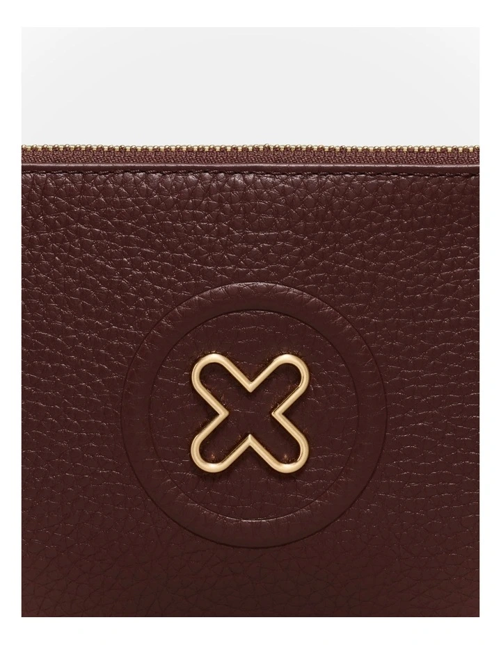 Bay Medium Pouch in Mahogany image 3