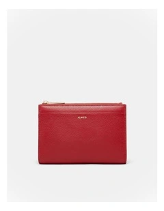 Yvette Gusset Pouch in Lipstick Red