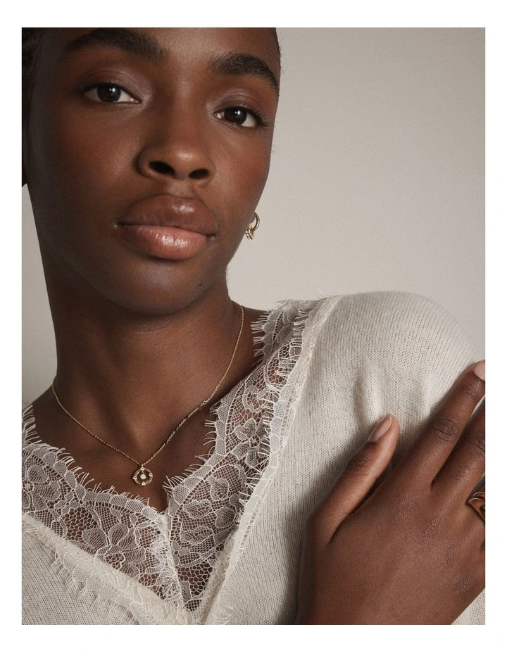 Opalescent Necklace in Gold image 2