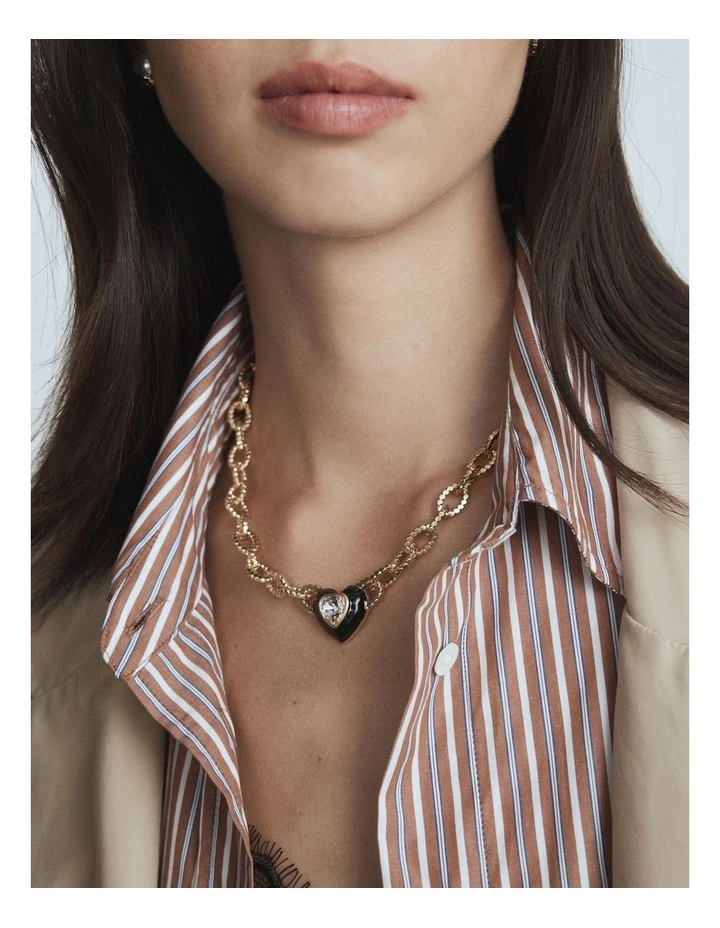 Loreta Necklace in Black image 2