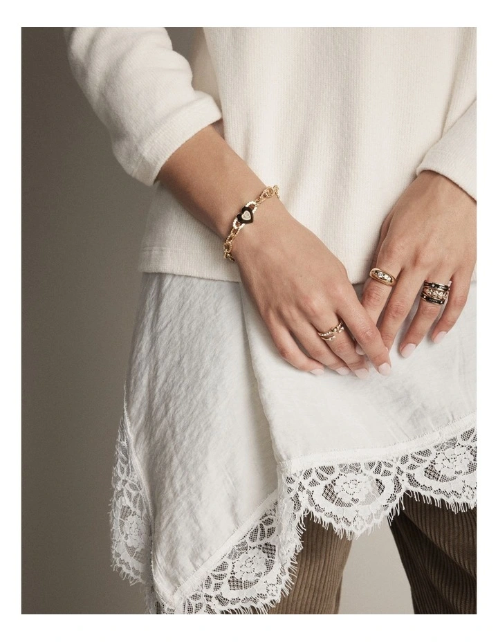 Loreta Bracelet in Black image 2