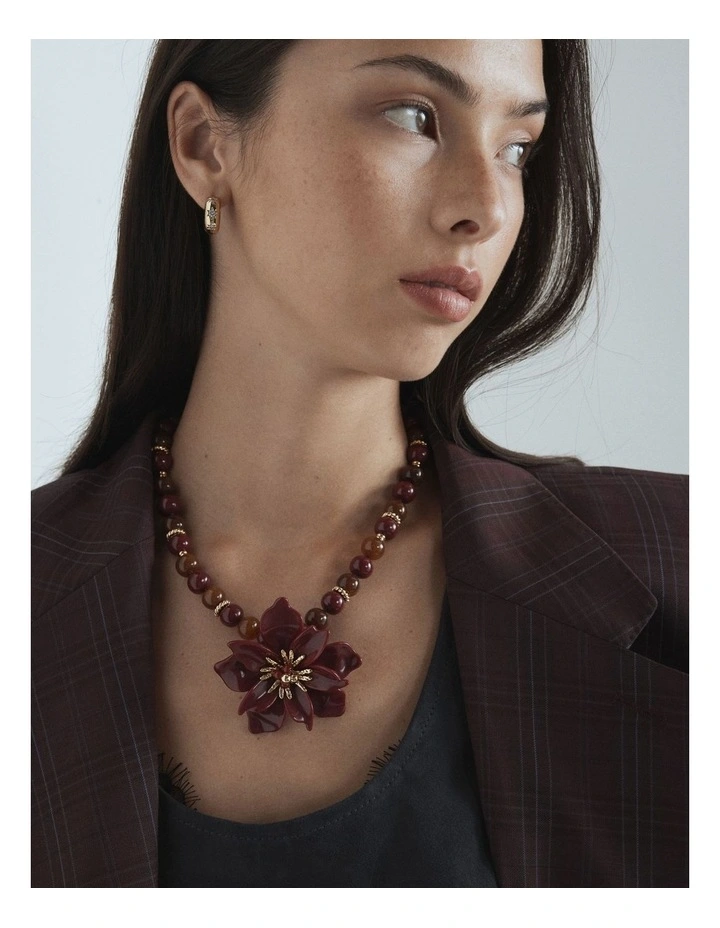Vienne Bead Necklace in Bordeaux image 2