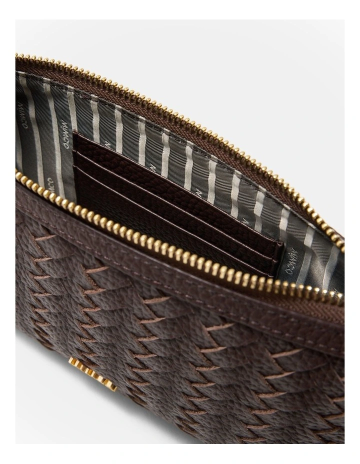 Luna Pouch in Cocoa image 5