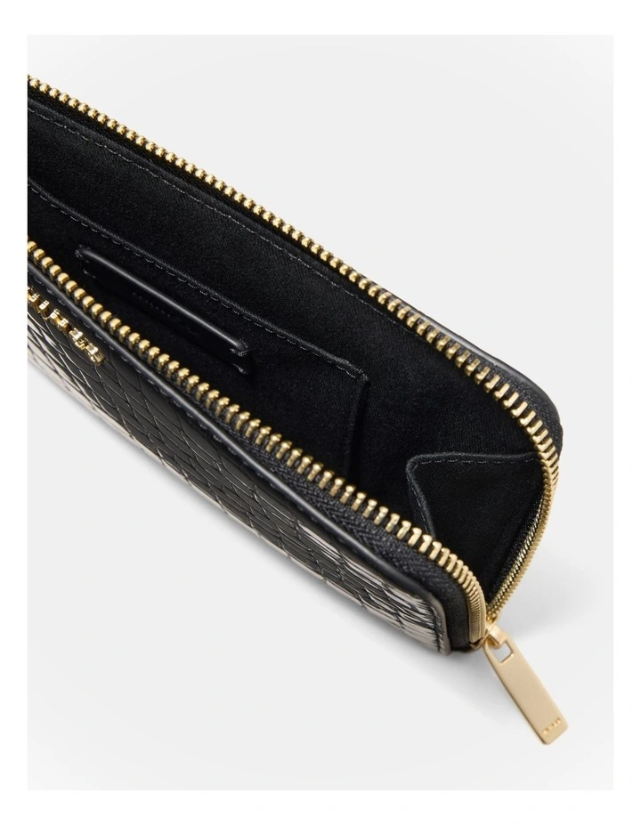 Noir Pouch in Black image 5