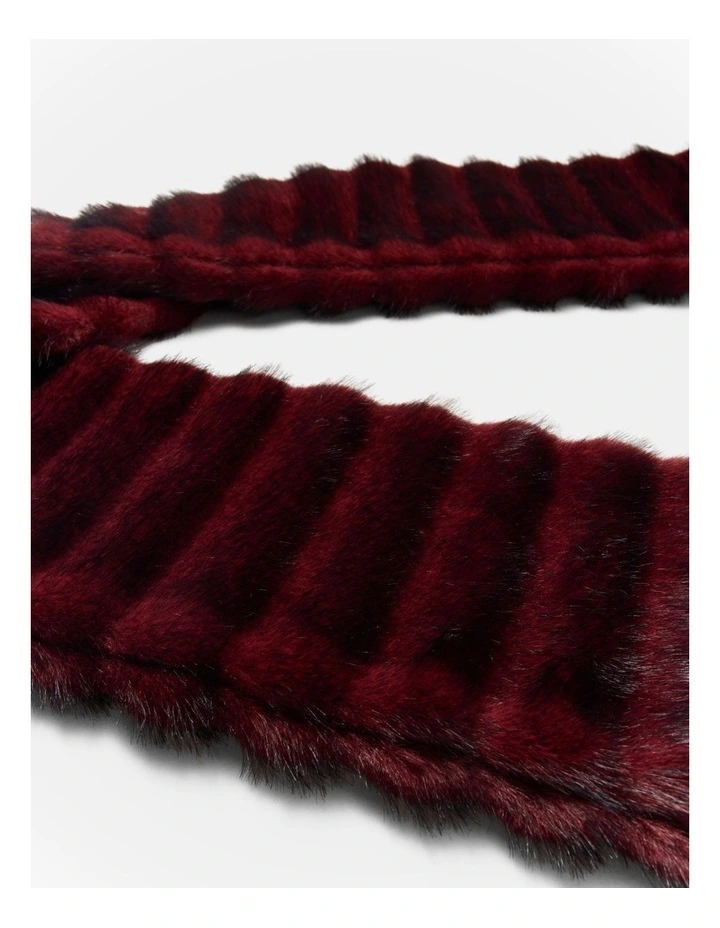 Dylan Faux Fur Scarf in Bordeaux image 3