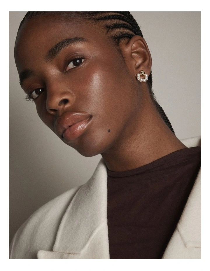 Luminous Aura Stud Earrings in Pearl image 4