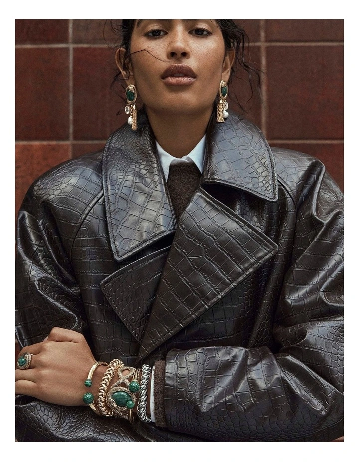 Serpentina Cuff Bracelet in Malachite image 2