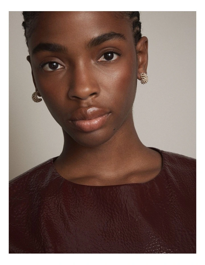 Charmant Hoops in Gold image 4