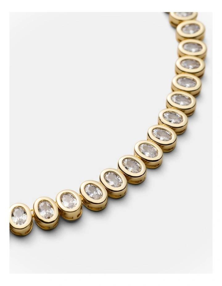 Courtside Necklace in Gold image 3