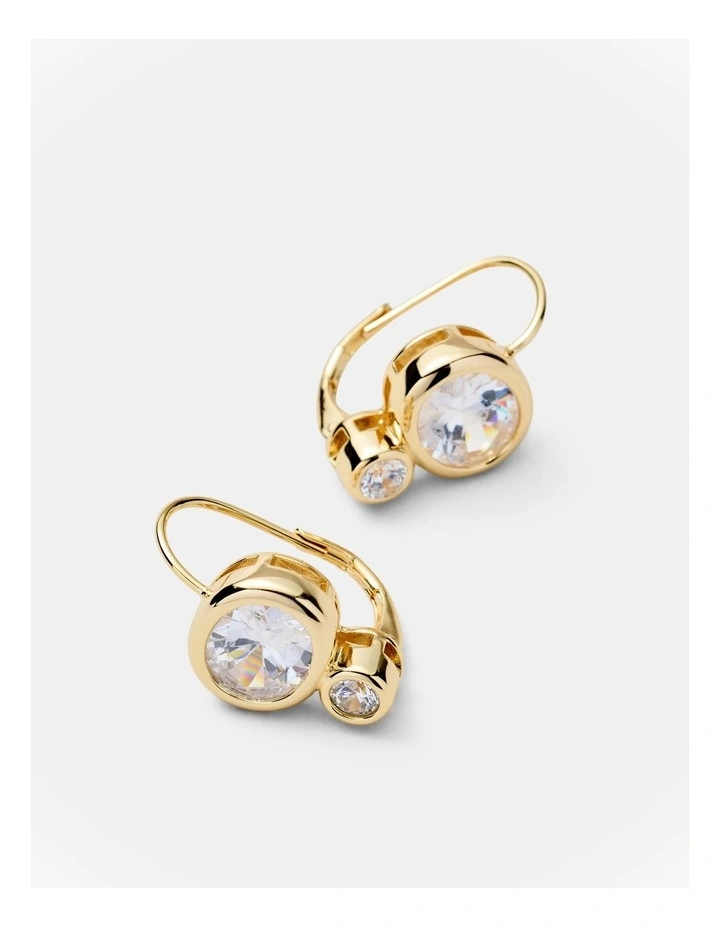 Courtside Hook Earrings in Gold image 3