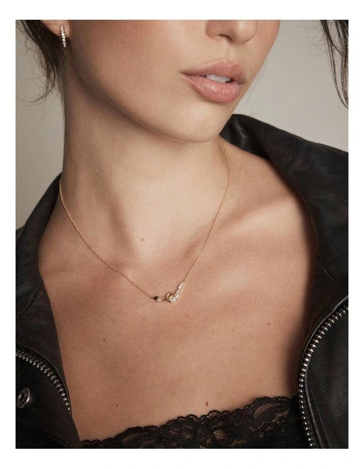 Shadow Necklace in Gold image 2