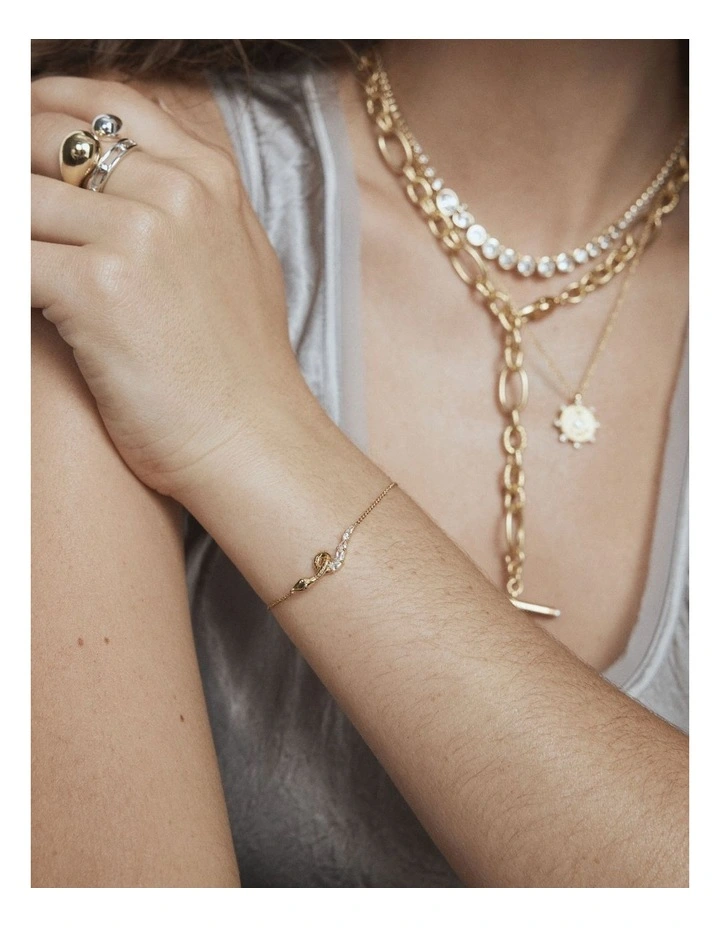 Shadow Bracelet in Gold image 2