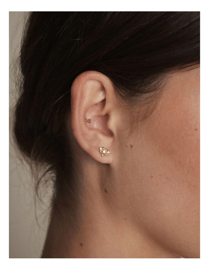 Asteria Stud Earrings in Gold image 4