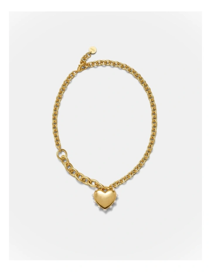 Adore Heart Necklace in Gold image 4