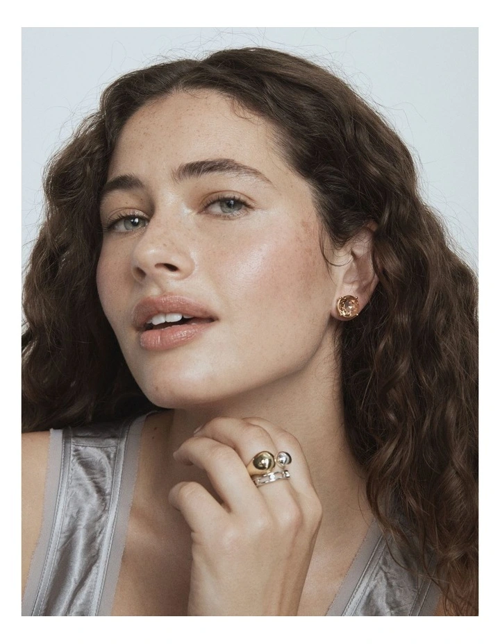 Glowy Crystal Stud Earrings in Petal image 2