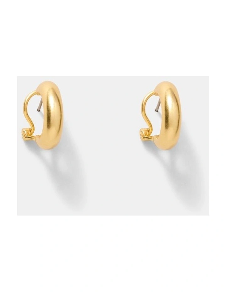 Adore Heart Hoop Earrings in Gold image 4