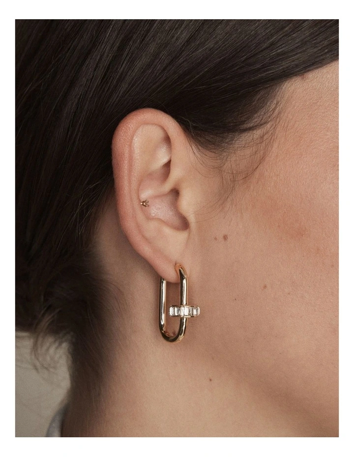 Marla Hoop Earrings in Gold image 4