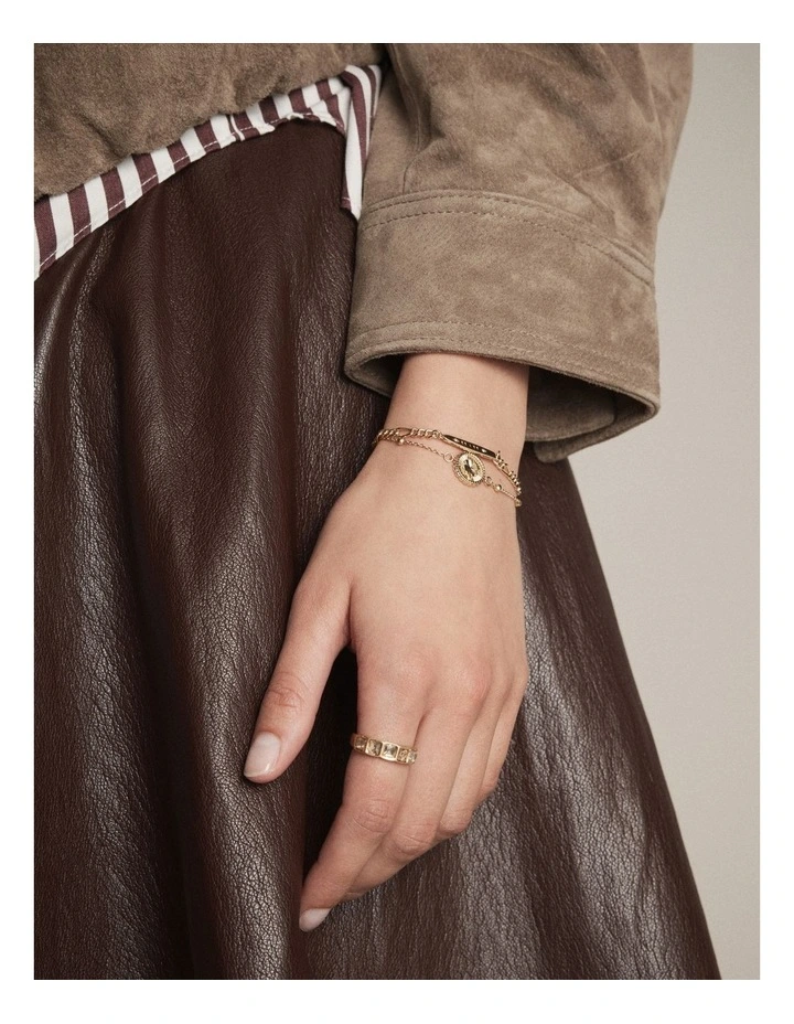 Lucky Coin Bracelet in Gold image 3
