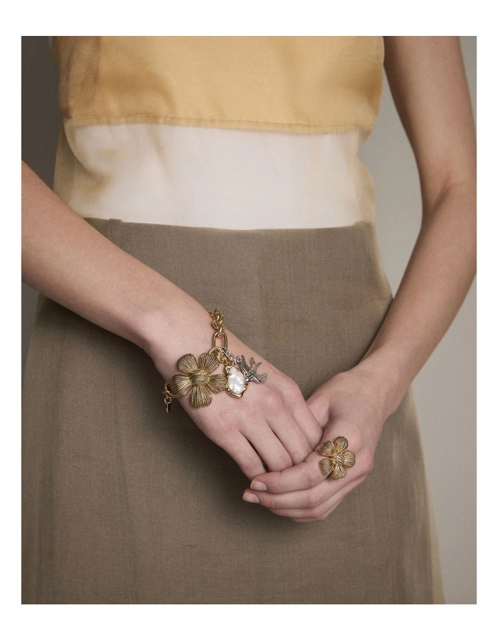 Daisy Dream Bracelet in Gold Silver image 2