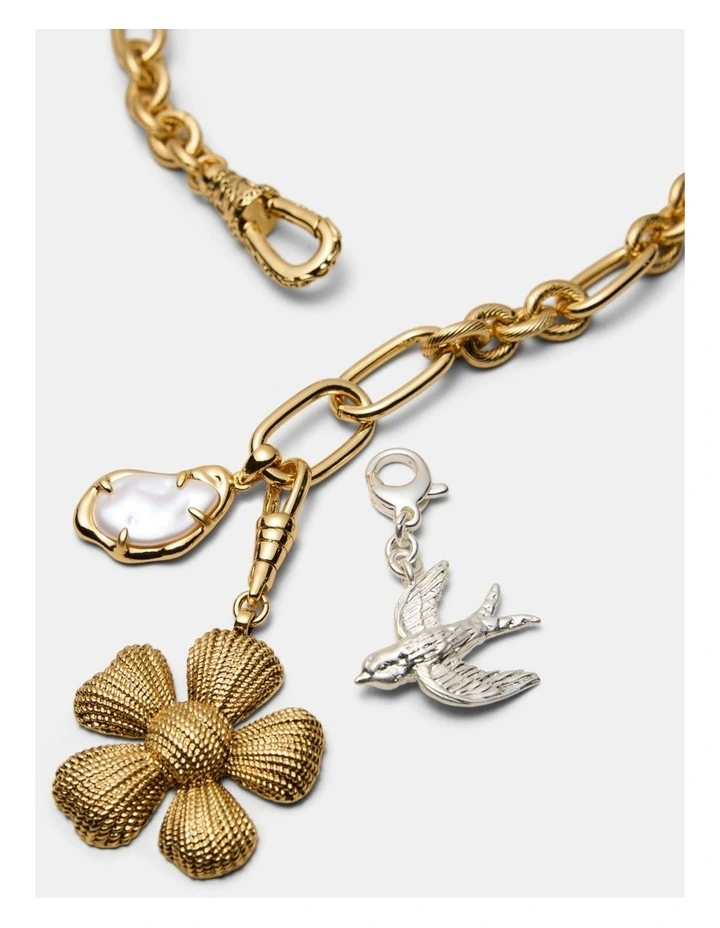 Daisy Dream Chain Necklace in Gold Silver image 3