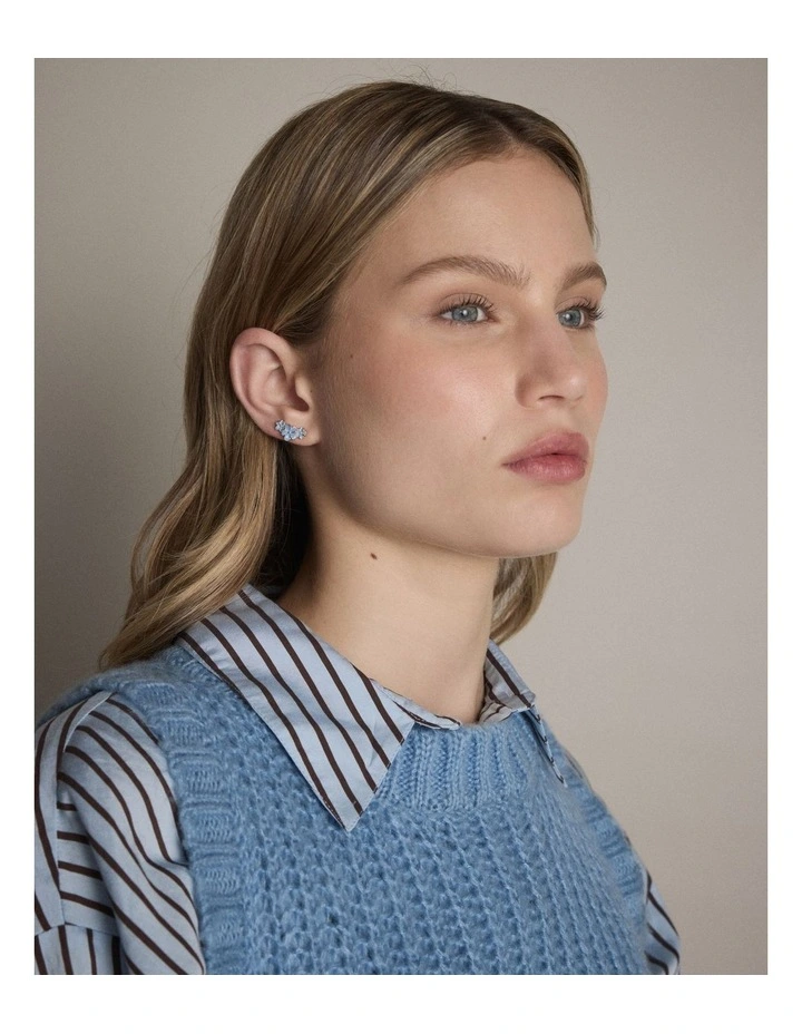 Garden Climber Studd Earrings in Cornflower Blue image 4