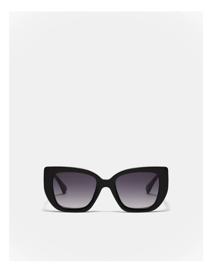 Giselle Sunglasses in Black image 1