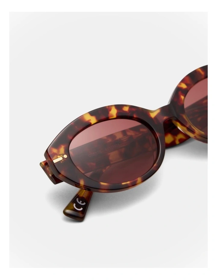 Odette Sunglasses in Tort image 5