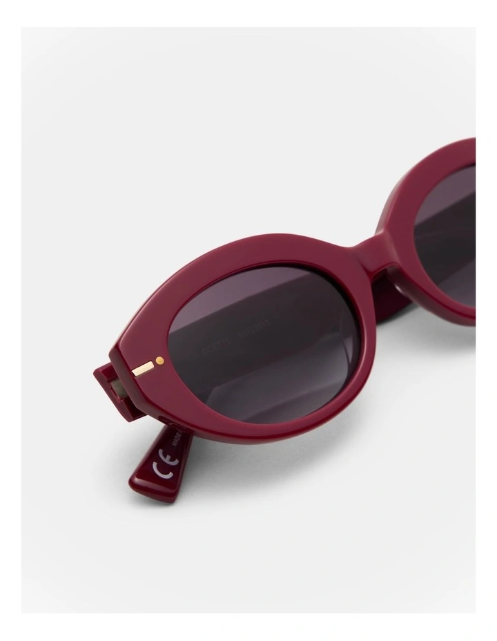 Odette Sunglasses in Bordeaux image 5