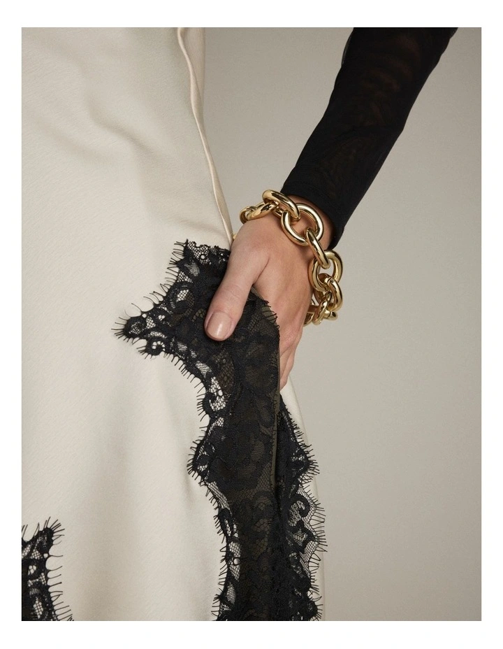 Missing Link Bracelet in Gold image 2