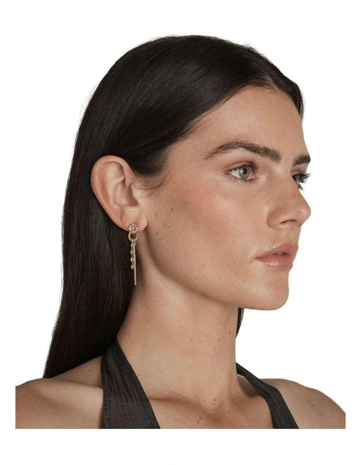 Lumi Drop Earrings Ear  in Gold image 2