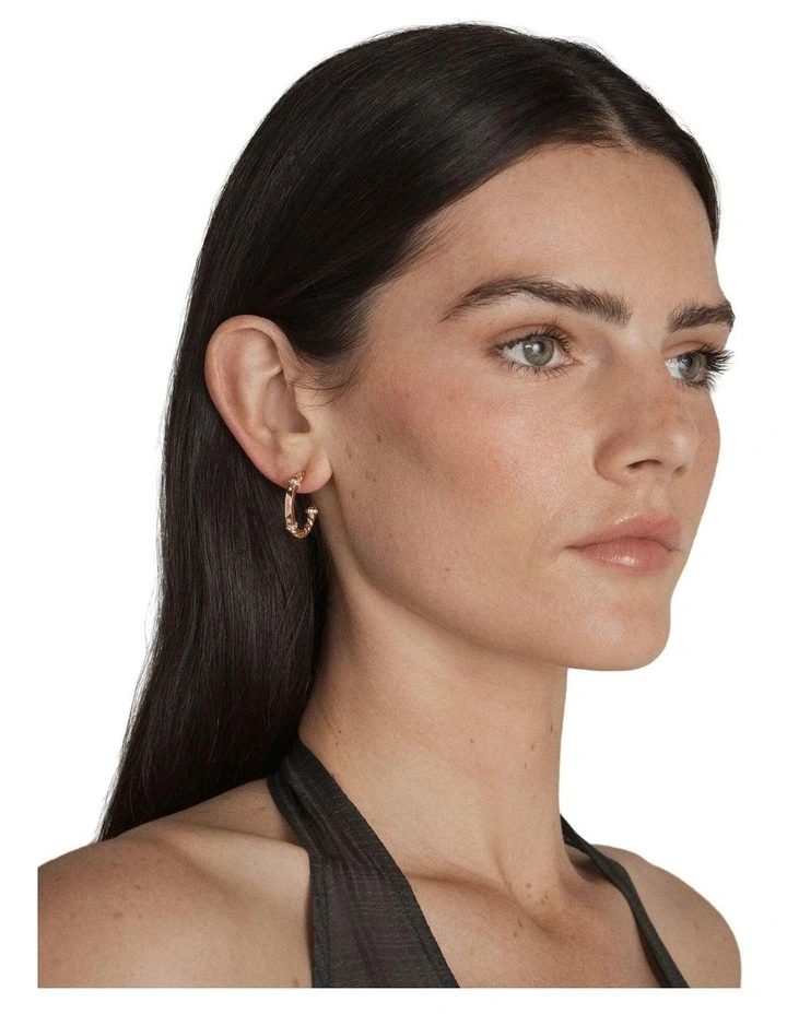 Hali Hoop Earrings Ear in Rose Gold image 2