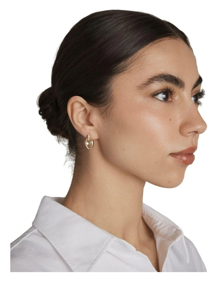 Marina Link Stud Earrings Ear in Gold image 3