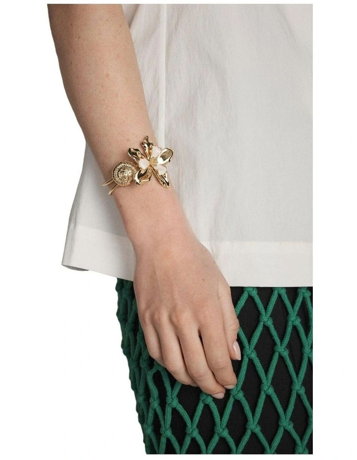 Oleander Cuff Bangle Wrist  in Off White image 4