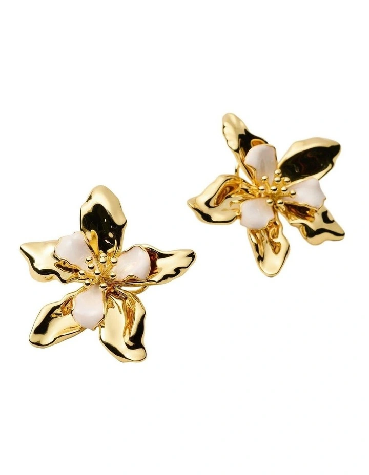 Oleander Stud Earrings Ear  in Off White image 2