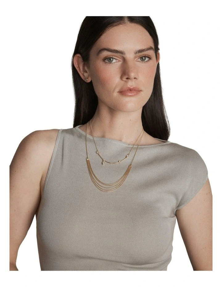 Sway Neck Trio Necklace Neck in Gold image 4