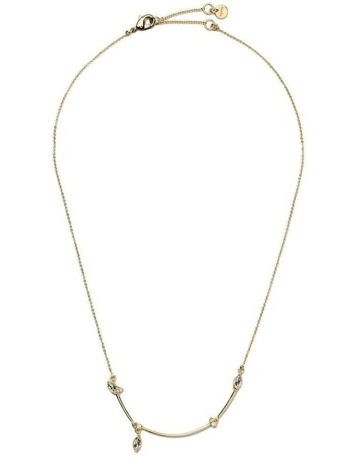 Sway Neck Trio Necklace Neck in Gold image 6