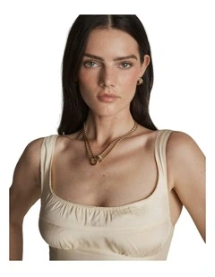 In Knots Necklace Neck in Gold