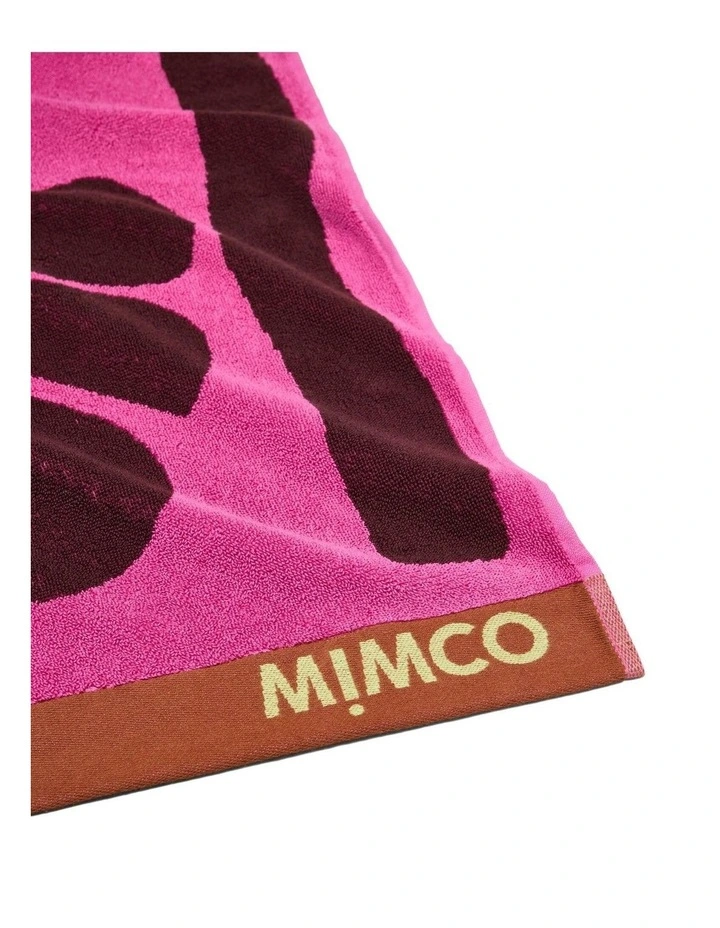 Isla Beach Towel Umbrellas & Gifting in Fuchsia image 3