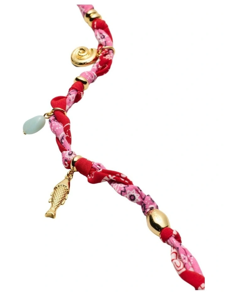 Paisora Necklace Neck in Fuchsia image 2