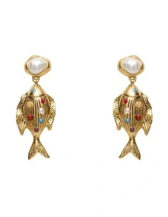 Thalina Drop Earrings Ear in Gold