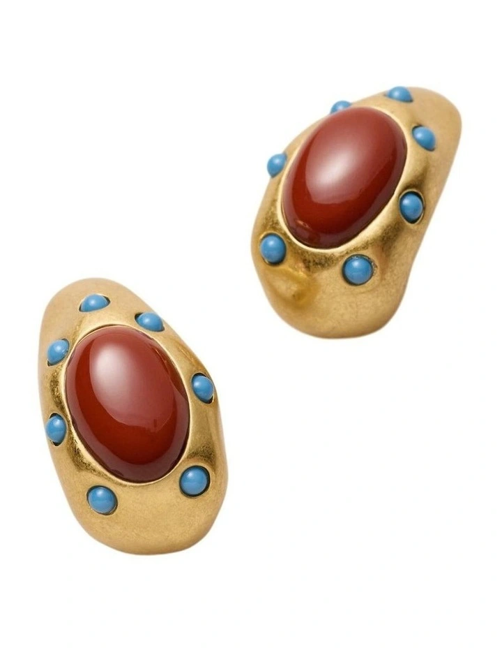 Thalina Hoop Earrings Ear in Gold image 2