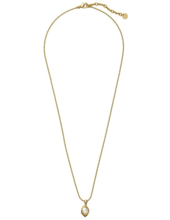 Thalina Necklace Trio Neck in Gold image 6