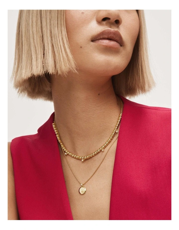 Esse Necklace in Gold image 4