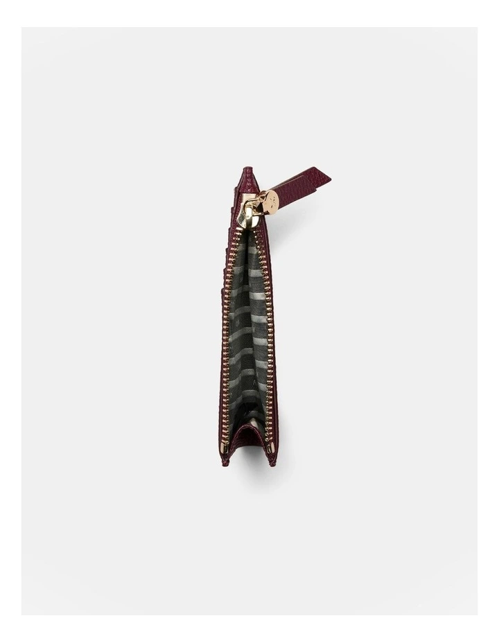 D-vine Slim Wallet in Rich Berry image 4