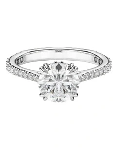 Round Cut Pav Silver-Tone Finish Stilla Cocktail Ring in White