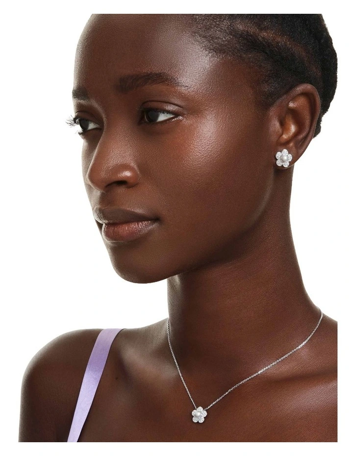 Crystal Pearl Round Cut Ariana Grande X Jewelry Set in White image 7