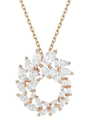 White, Rose-gold tone colour